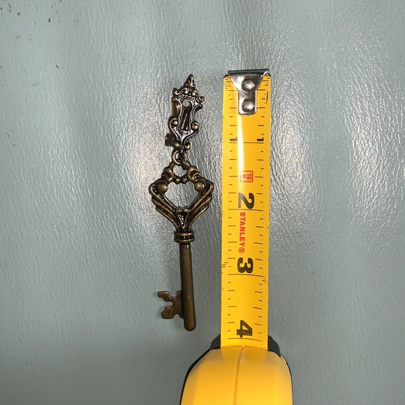 Moschino Skeleton Key Clip-On Earrings - Picture 5 of 6